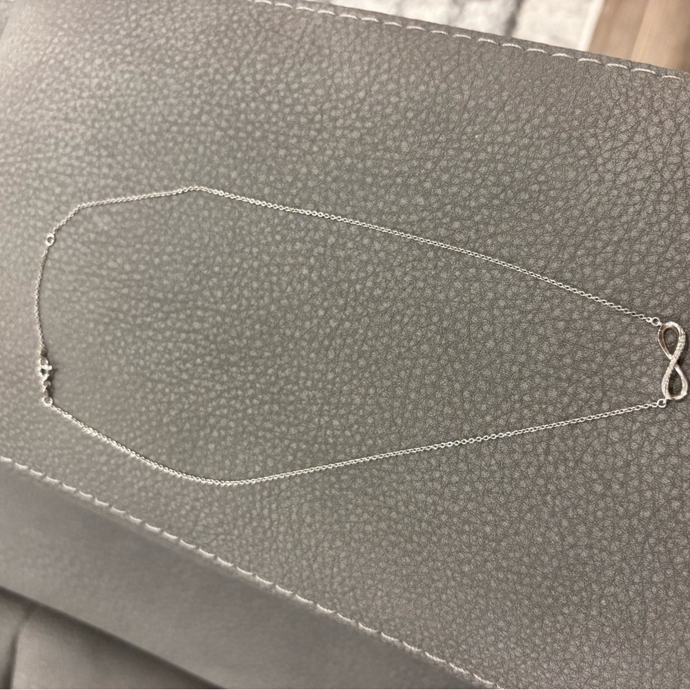 Elegant Silver Infinity Necklace